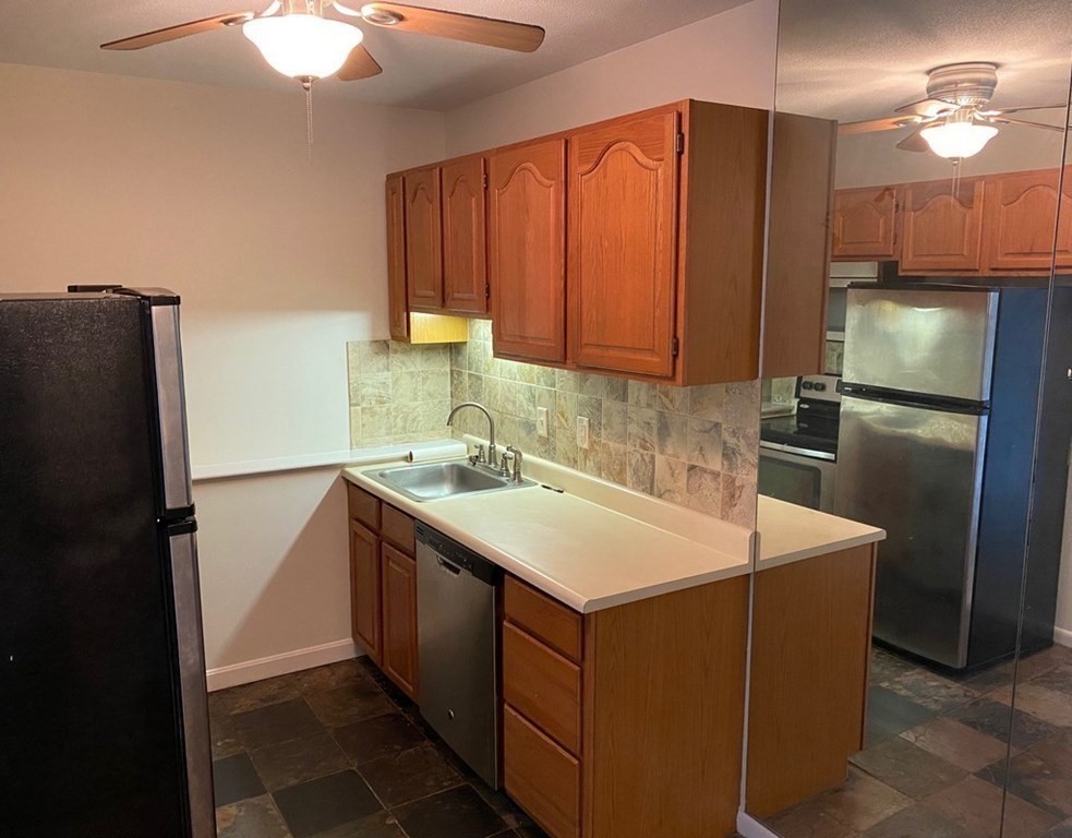 50 Leonard Road, Unit 50 Boxborough, MA 01719 - Photo 6 of 28 Gallery Image 6