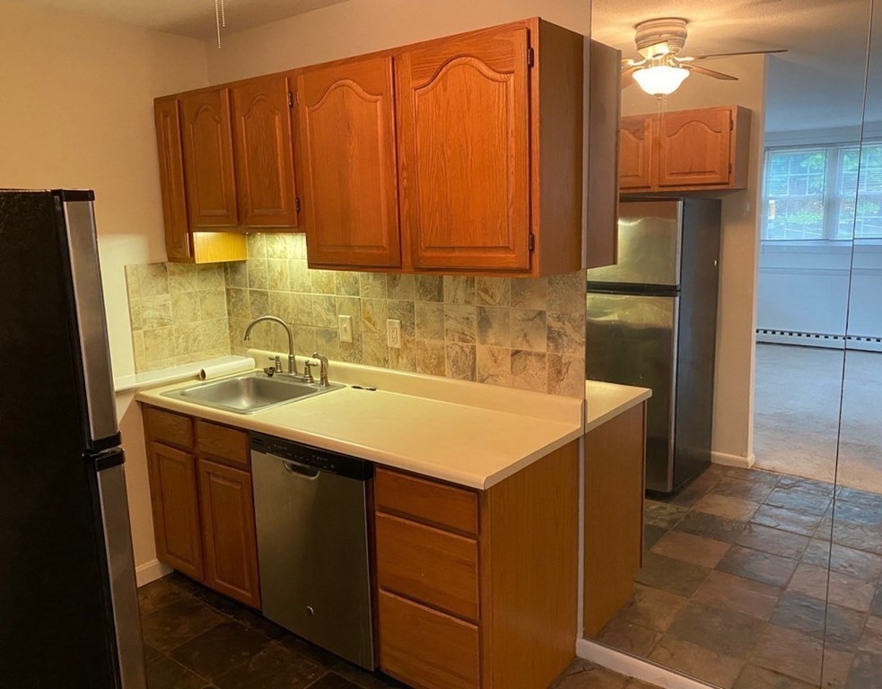 50 Leonard Road, Unit 50 Boxborough, MA 01719 - Photo 7 of 28 Gallery Image 7