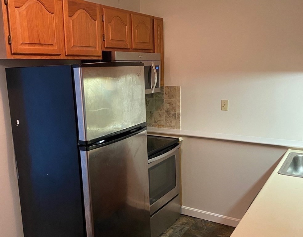 50 Leonard Road, Unit 50 Boxborough, MA 01719 - Photo 9 of 28 Gallery Image 9