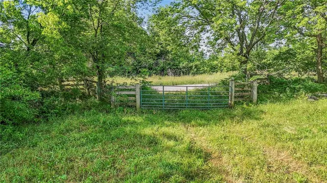 $315,000 | Tbd East 355th Street, Garden City, MO 64747