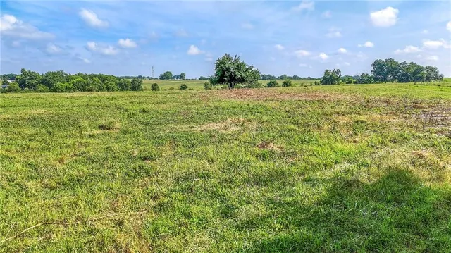 $315,000 | Tbd East 355th Street, Garden City, MO 64747