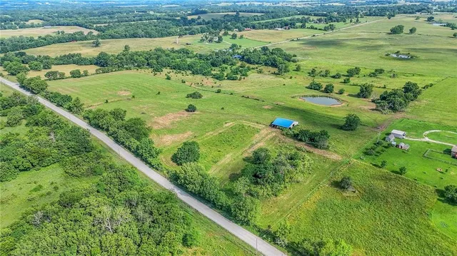 $315,000 | Tbd East 355th Street, Garden City, MO 64747