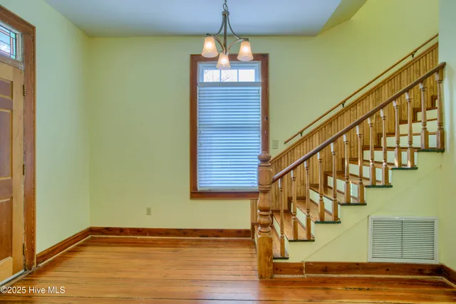 $429,000 | 215 Queen Street, Wilmington, NC 28401