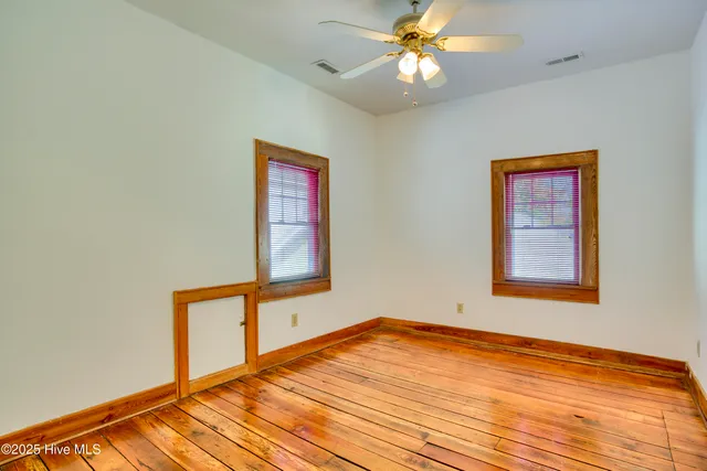 $429,000 | 215 Queen Street, Wilmington, NC 28401