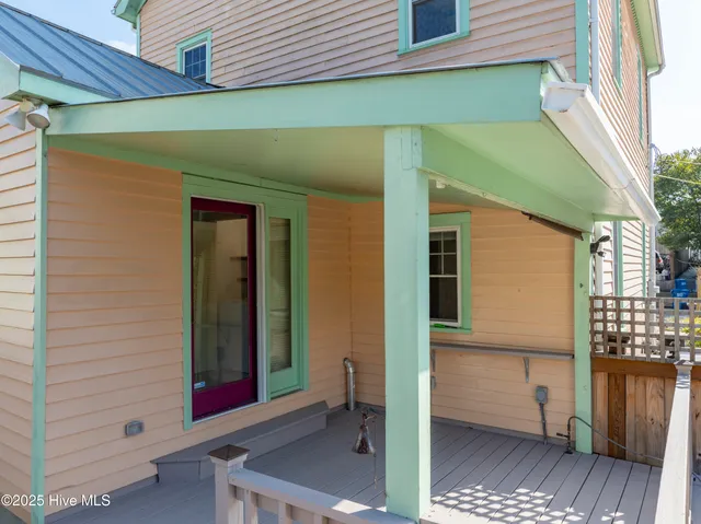 $429,000 | 215 Queen Street, Wilmington, NC 28401