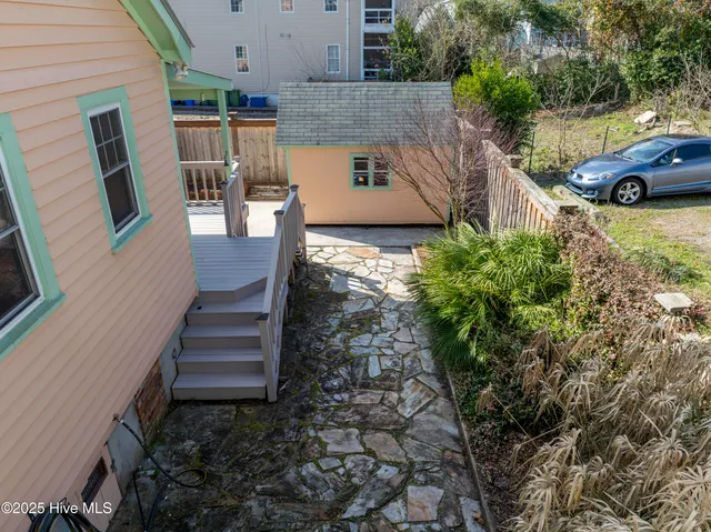 $429,000 | 215 Queen Street, Wilmington, NC 28401