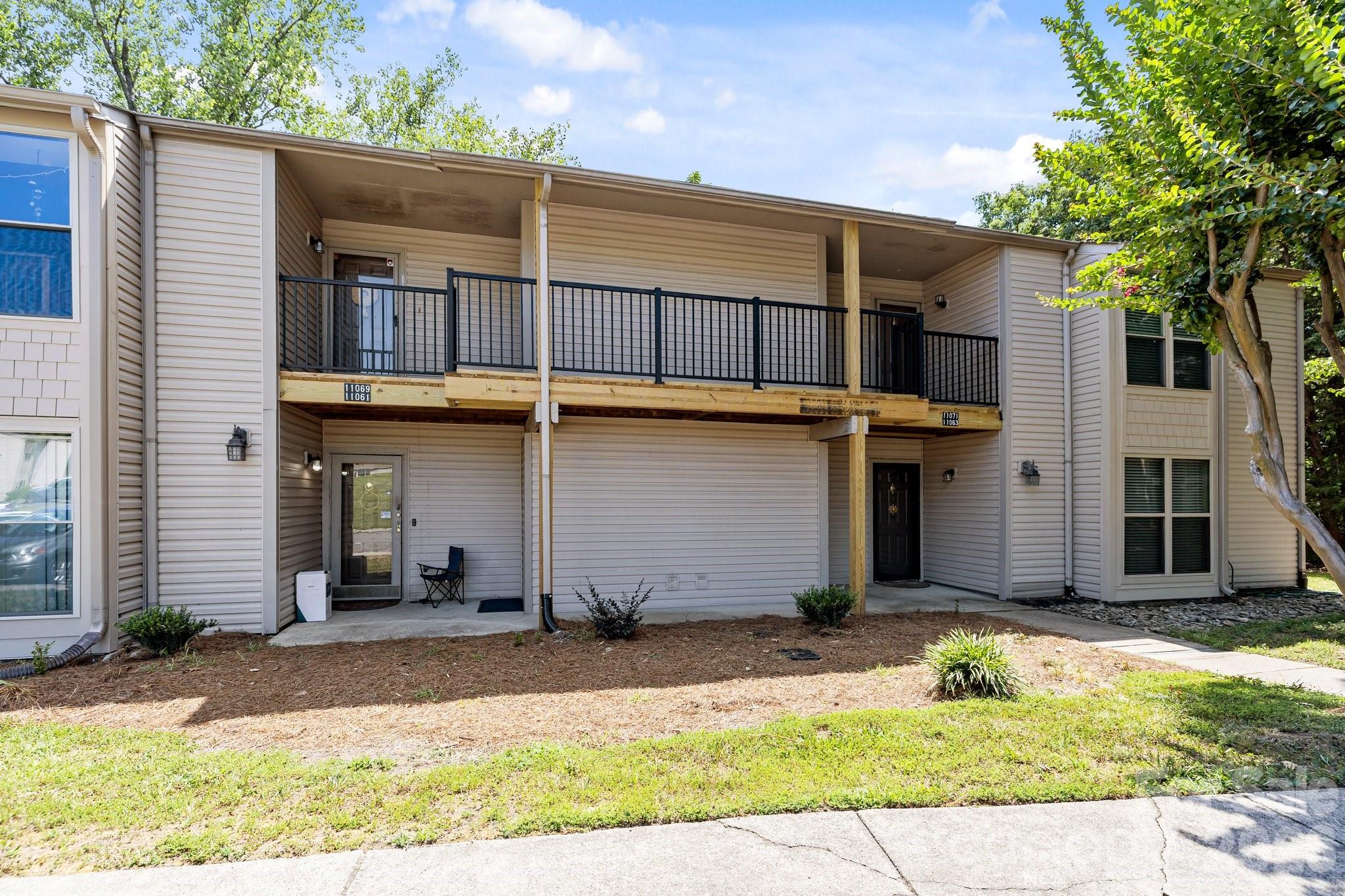 11069 Cedar View Road Charlotte, NC 28226 - Photo 1 of 42