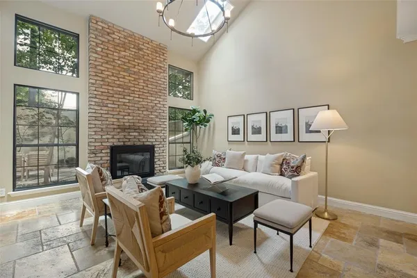 $625,000 | 4390 Cochran Chapel Circle, Dallas, TX 75209