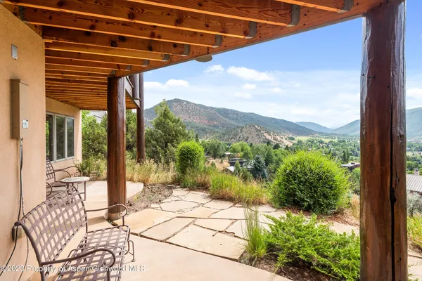 a view of a patio