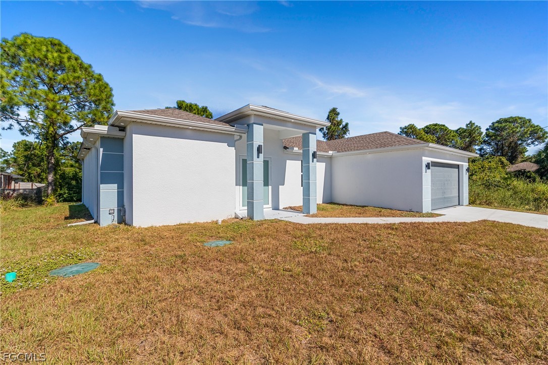 3022 33rd Street Southwest Lehigh Acres, FL 33976 - Photo 37 of 50