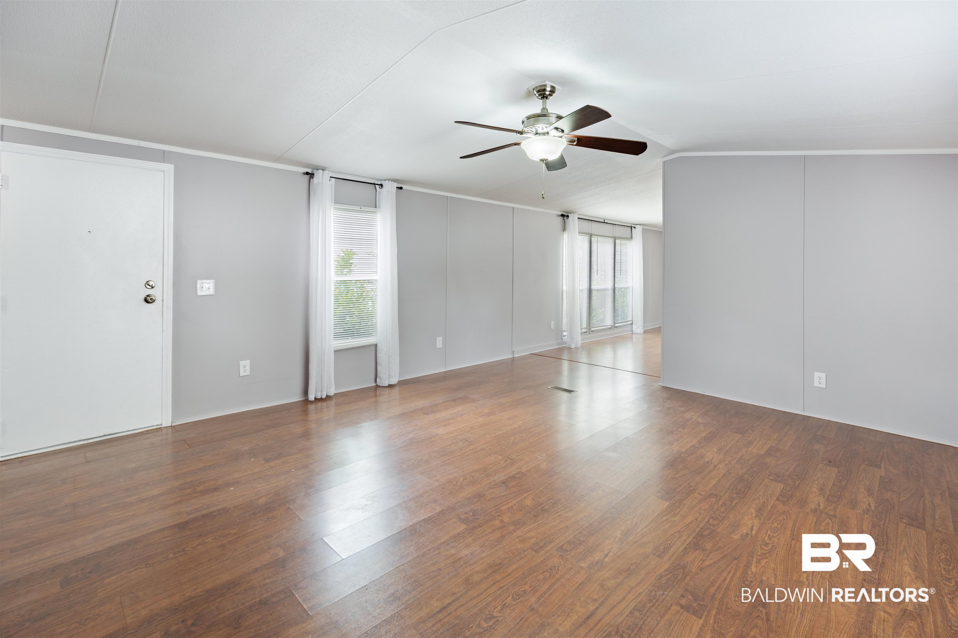 25351 Canal Road Orange Beach, AL 36561 - Photo 7 of 32 Gallery Image 7