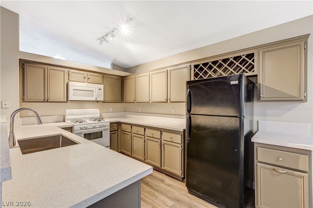 2283 Ramsgate Drive Henderson, NV 89074 - Photo 20 of 71