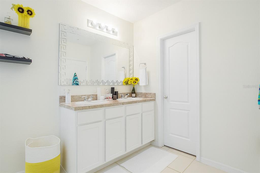 3649 Seneca Club Loop, Unit 3103 Orlando, FL 32808 - Photo 20 of 23