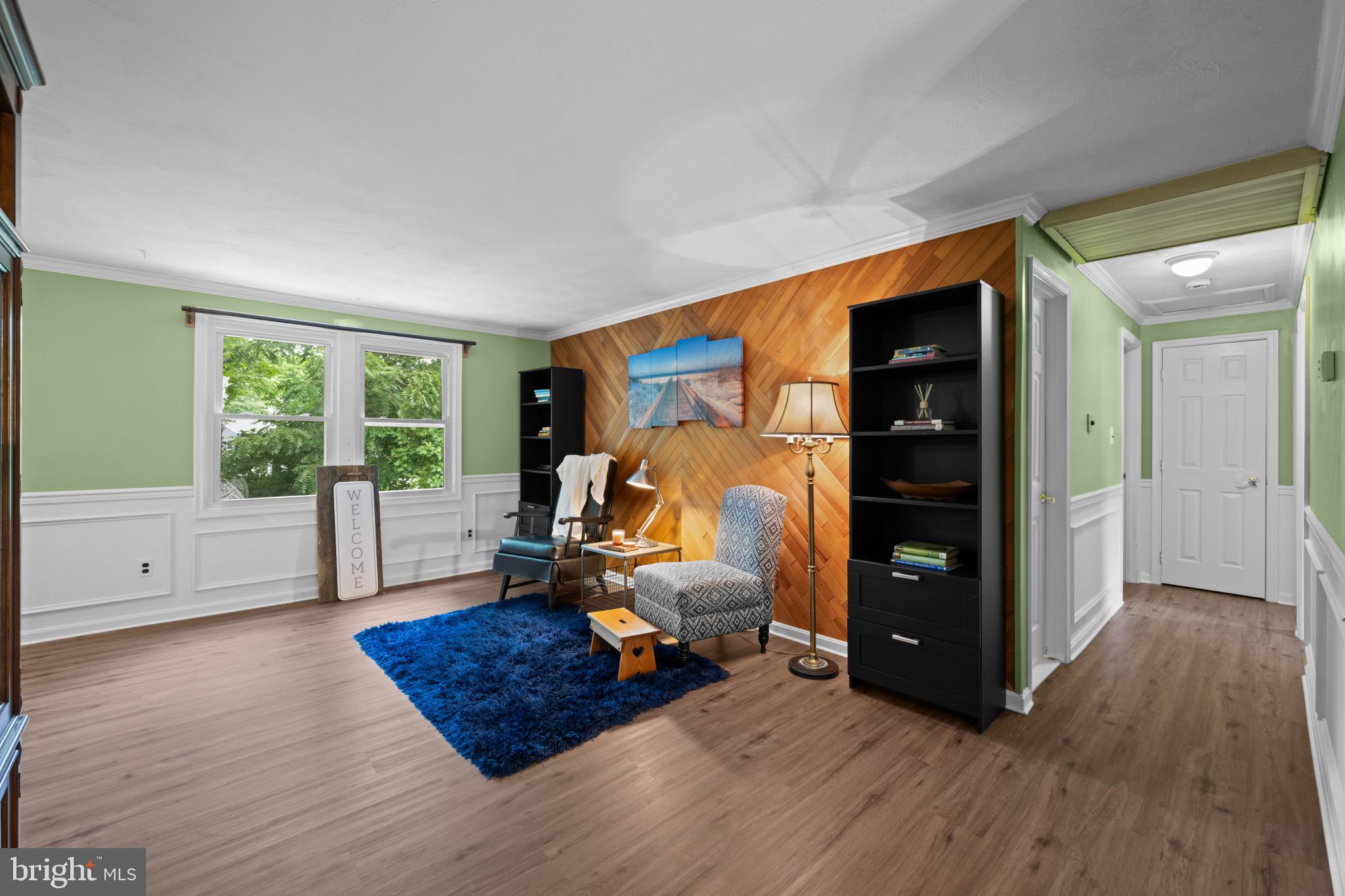 9517 Perry Brook Court Baltimore, MD 21236 - Photo 5 of 30 Large Upper Level LR/FR Space