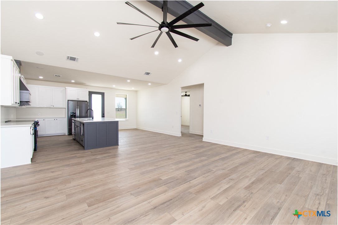 4295 Stringtown Road Temple, TX 76501 - Photo 6 of 32