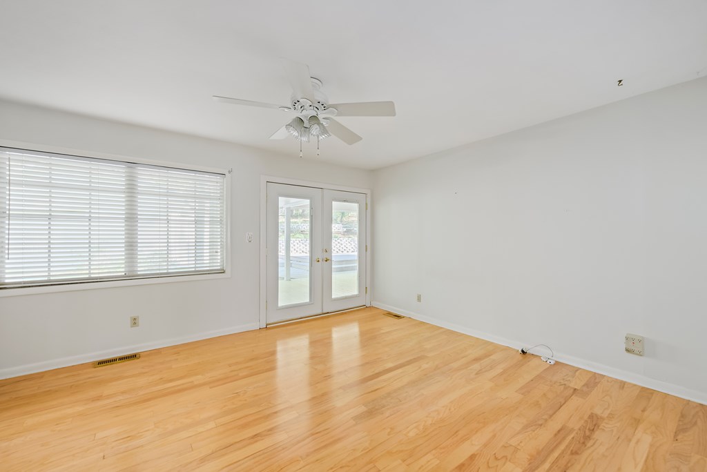 120 Del Rio Terrace Ozark, AL 36360 - Photo 17 of 41