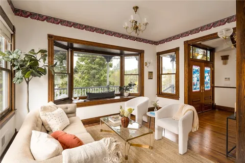 $1,870,000 | 932 North Ave 65, Los Angeles, CA 90042