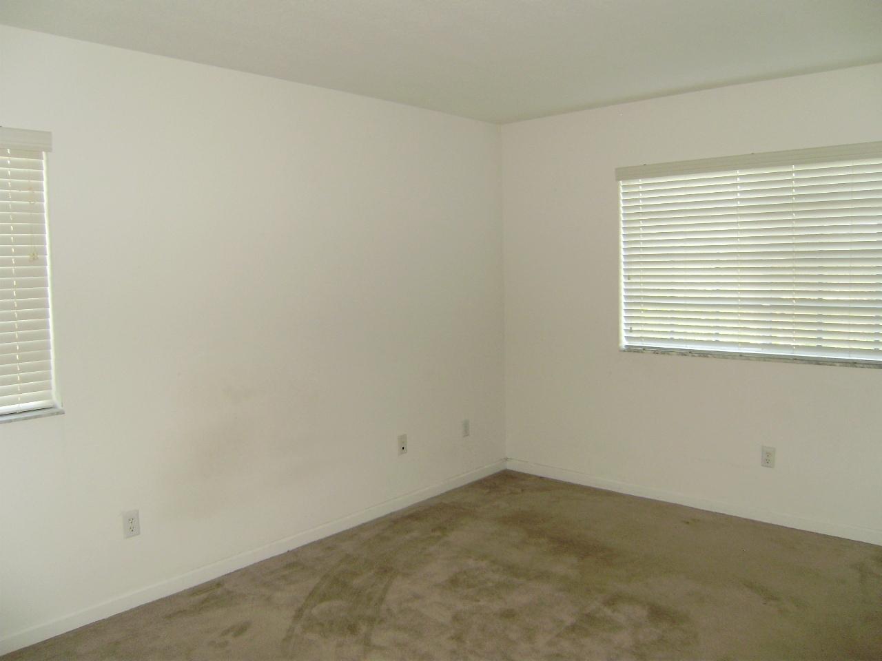 1008 Abaco Lane Riviera Beach, FL 33404 - Photo 8 of 18 P1160010
