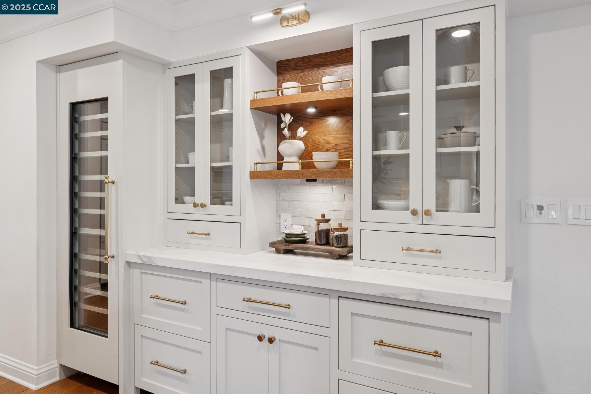 104 Van Ripper Lane Orinda, CA 94563 - Photo 14 of 60