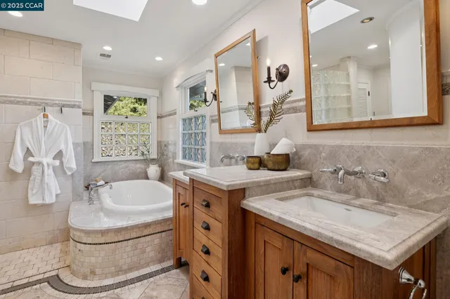 $4,195,000 | 104 Van Ripper Lane, Orinda, CA 94563