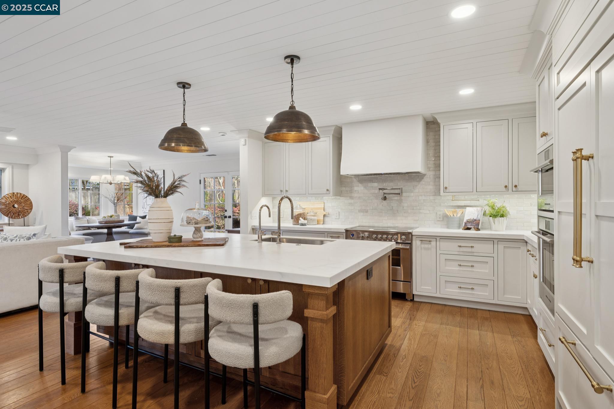 104 Van Ripper Lane Orinda, CA 94563 - Photo 10 of 60