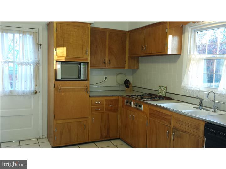 8442 Chippewa Road Philadelphia, PA 19128 - Photo 8 of 25