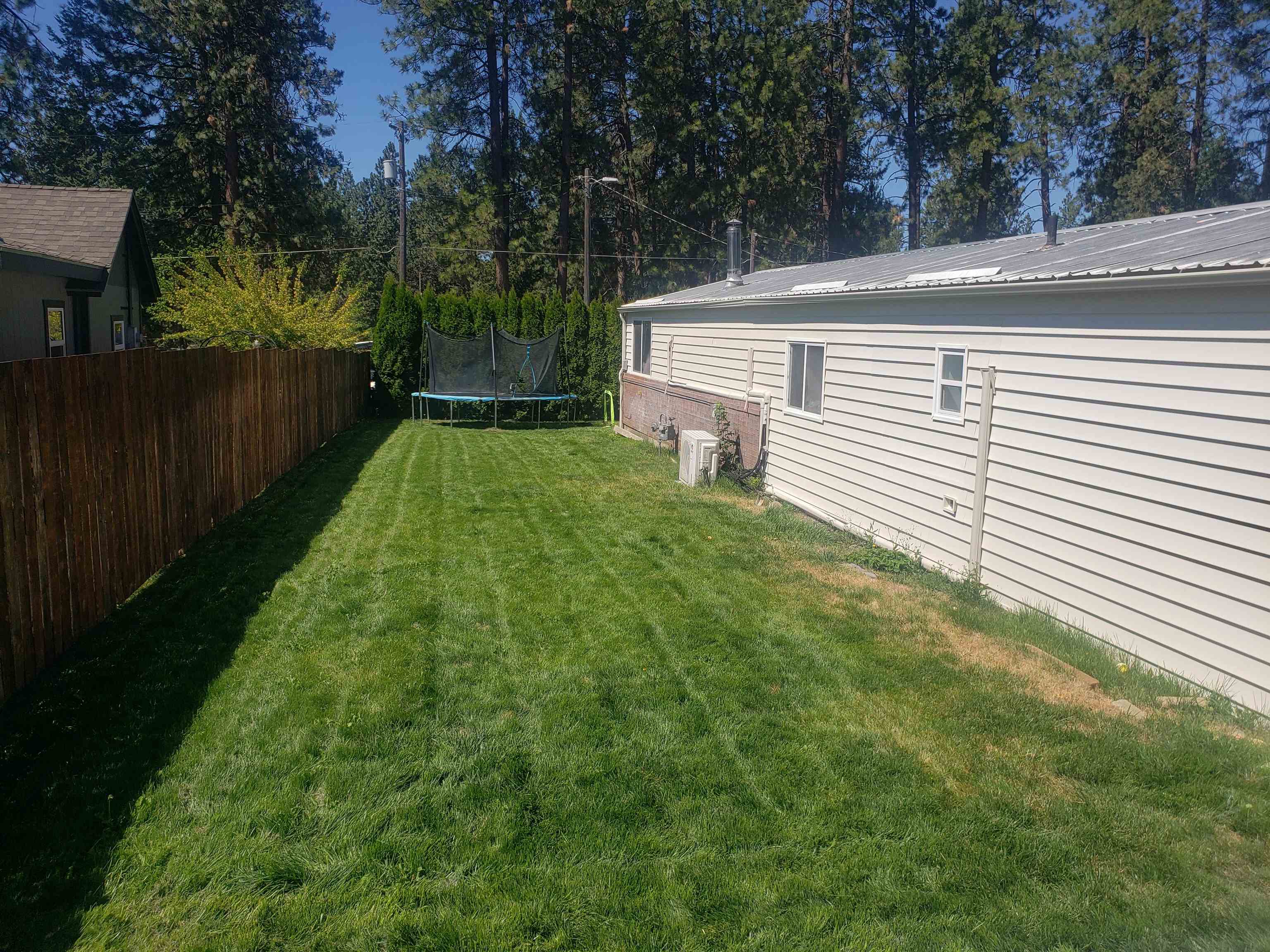 1007 South Walnut Road Spokane, WA 99206 - Photo 3 of 17