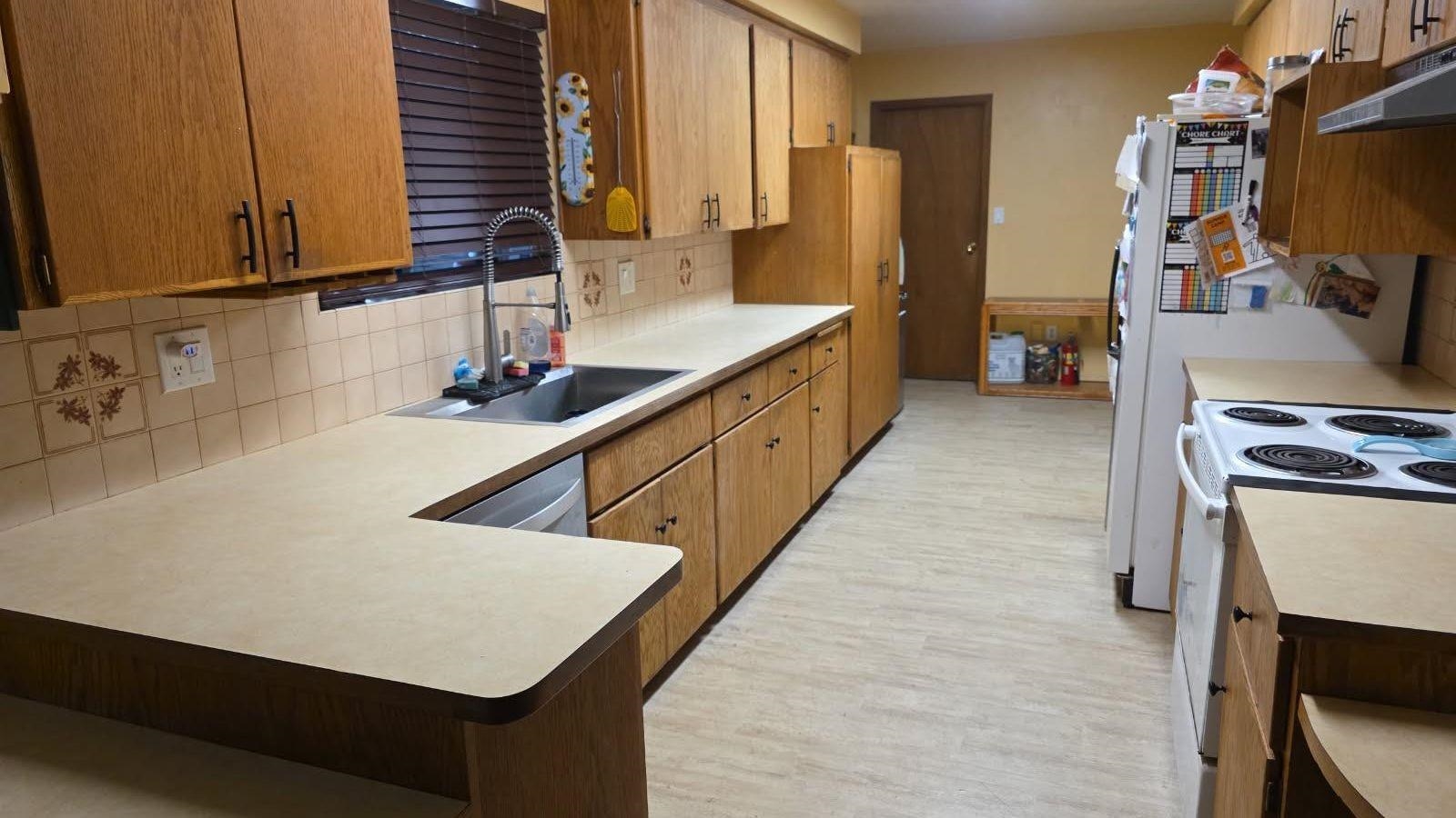 1007 South Walnut Road Spokane, WA 99206 - Photo 10 of 17