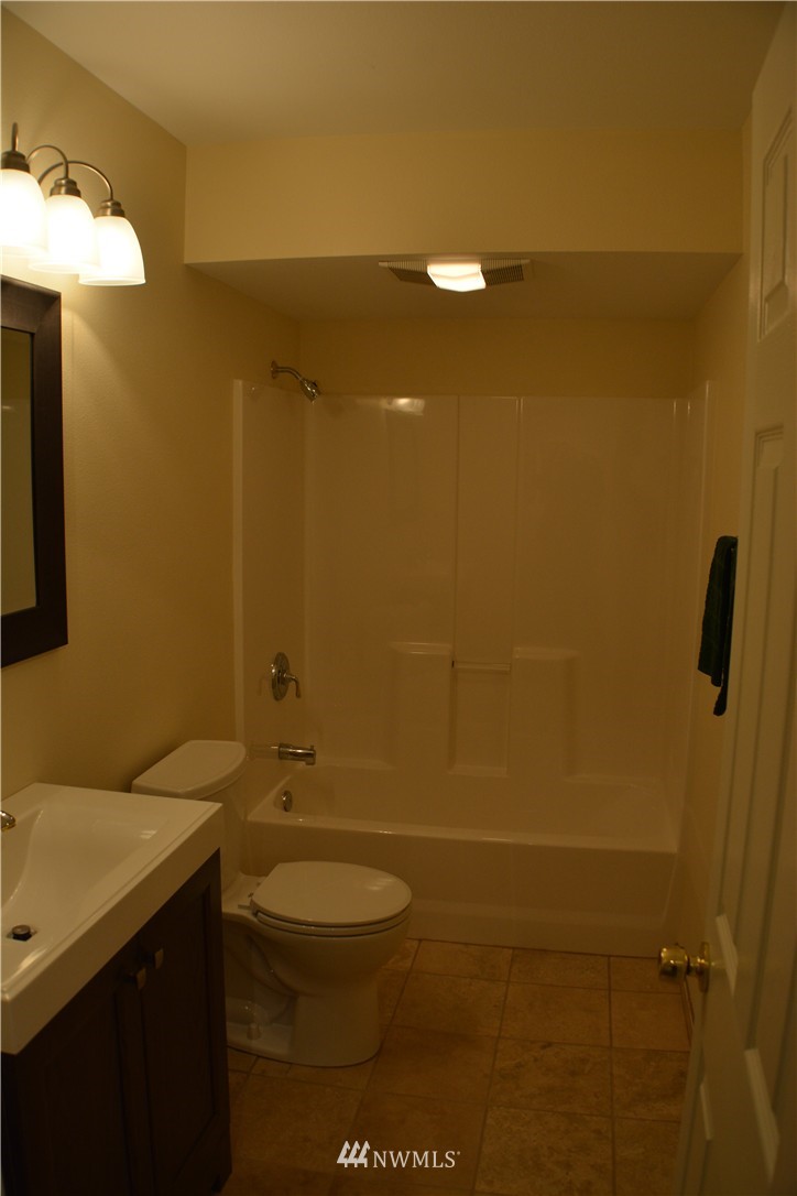 381 Guy Kelly Road Port Angeles, WA 98362 - Photo 12 of 20