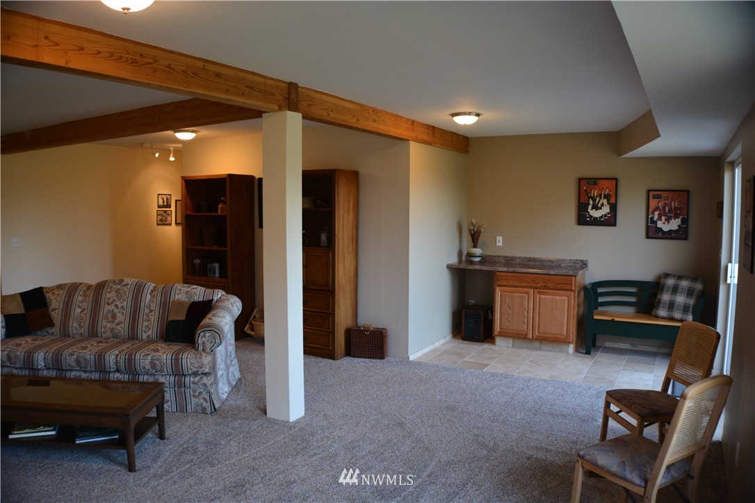 381 Guy Kelly Road Port Angeles, WA 98362 - Photo 18 of 20