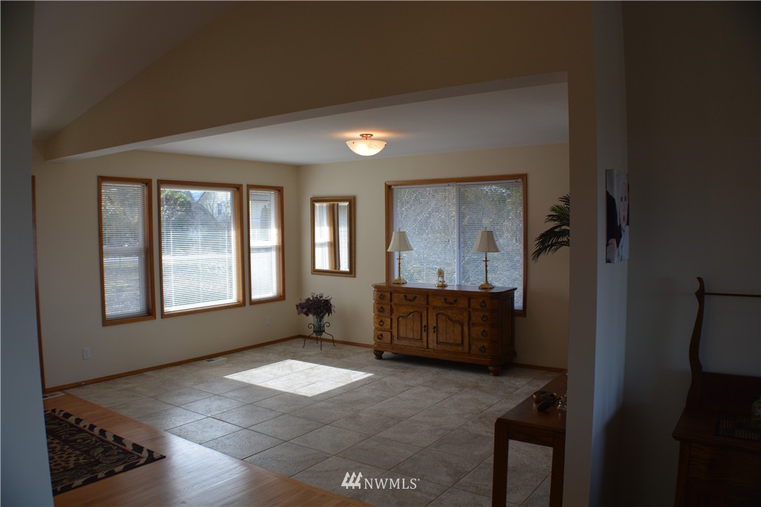 381 Guy Kelly Road Port Angeles, WA 98362 - Photo 6 of 20