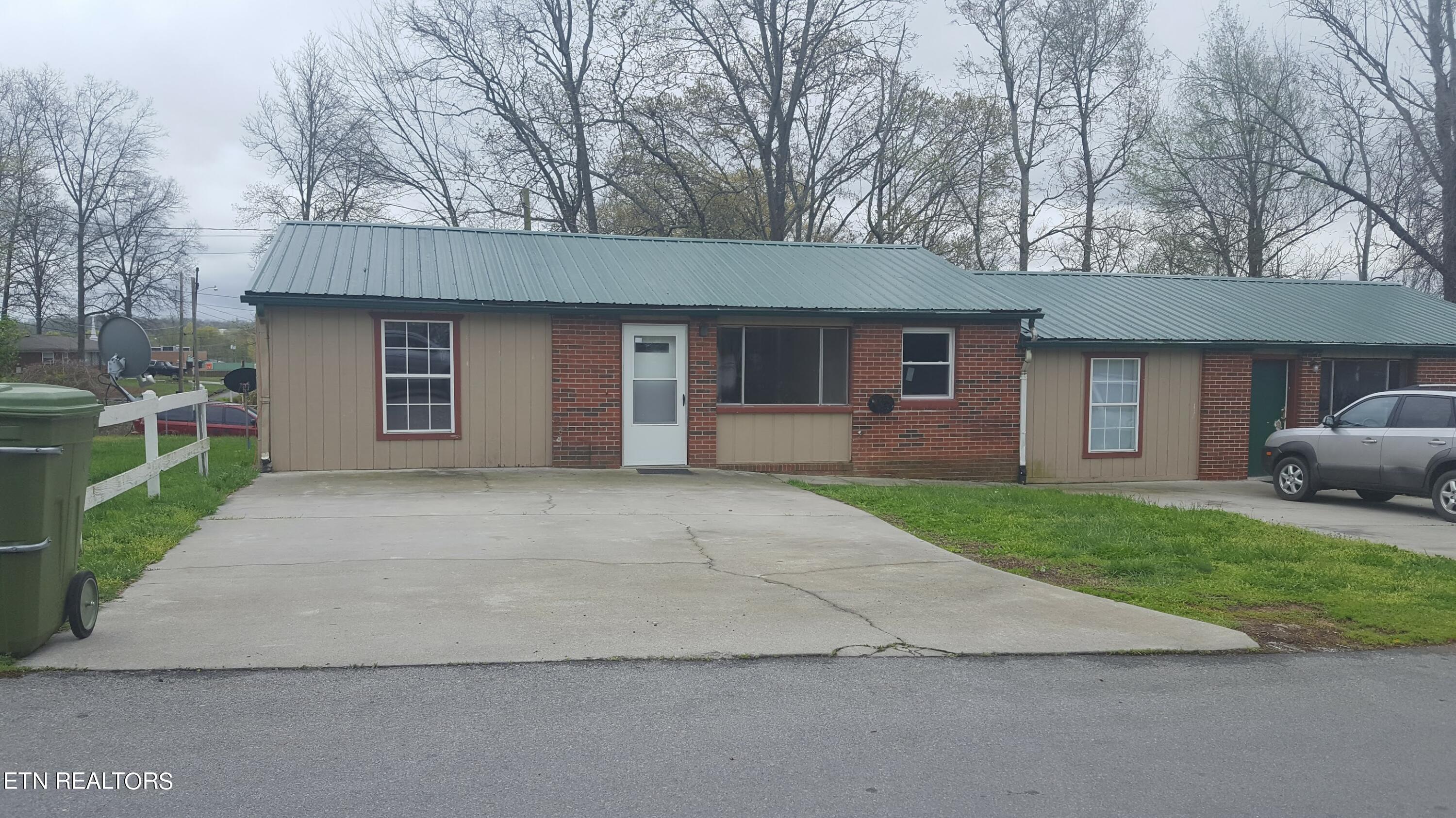 2014 Faulkner Road Morristown, TN 37814 - Photo 15 of 15 FrontLeft