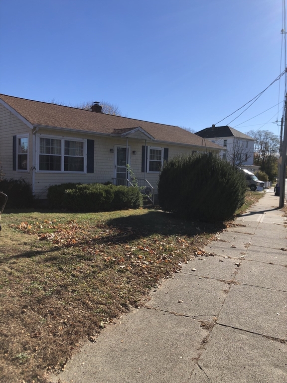 1308 County Street Fall River, MA 02723 - Photo 2 of 5 Gallery Image 2