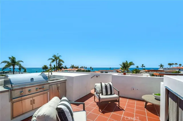 $3,995,000 | 501 Elena Lane, Unit B, San Clemente, CA 92672
