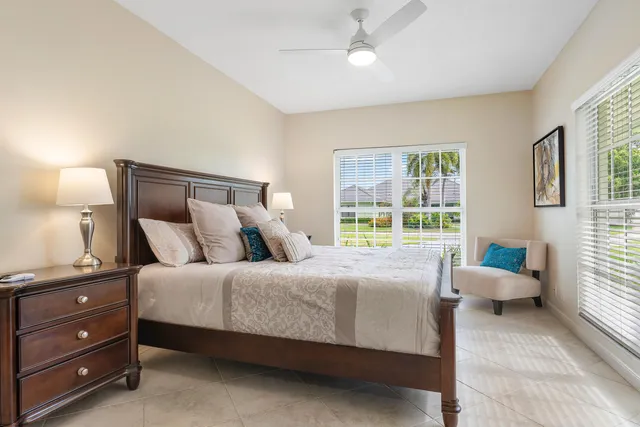 $1,350,000 | 110 Glenbrook Court, Atlantis, FL 33462