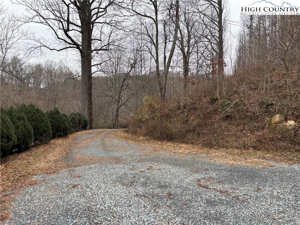 206 Bryant Combs Road Sugar Grove, NC 28679 - Photo 30 of 34