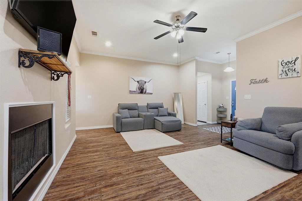 508 Simpson Drive Sherman, TX 75092 - Photo 6 of 28