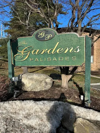 a sign that is on the side of the road