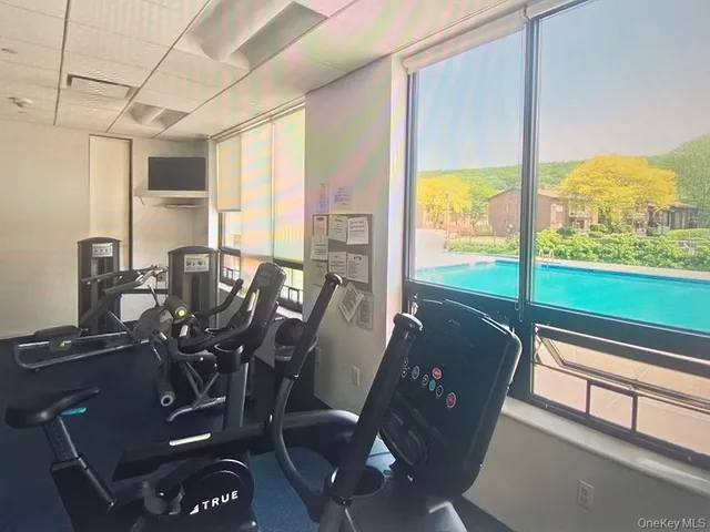 $1,800 | 3 Charles Lane, Unit 1E, Pomona, NY 10970