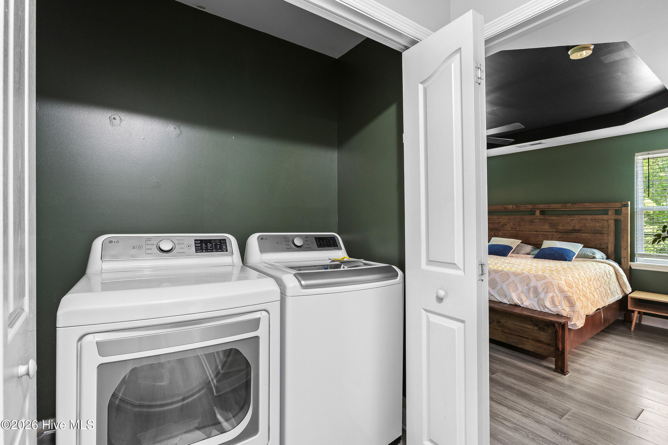 808 Little Roxy Court Jacksonville, NC 28540 - Photo 13 of 29 01-11