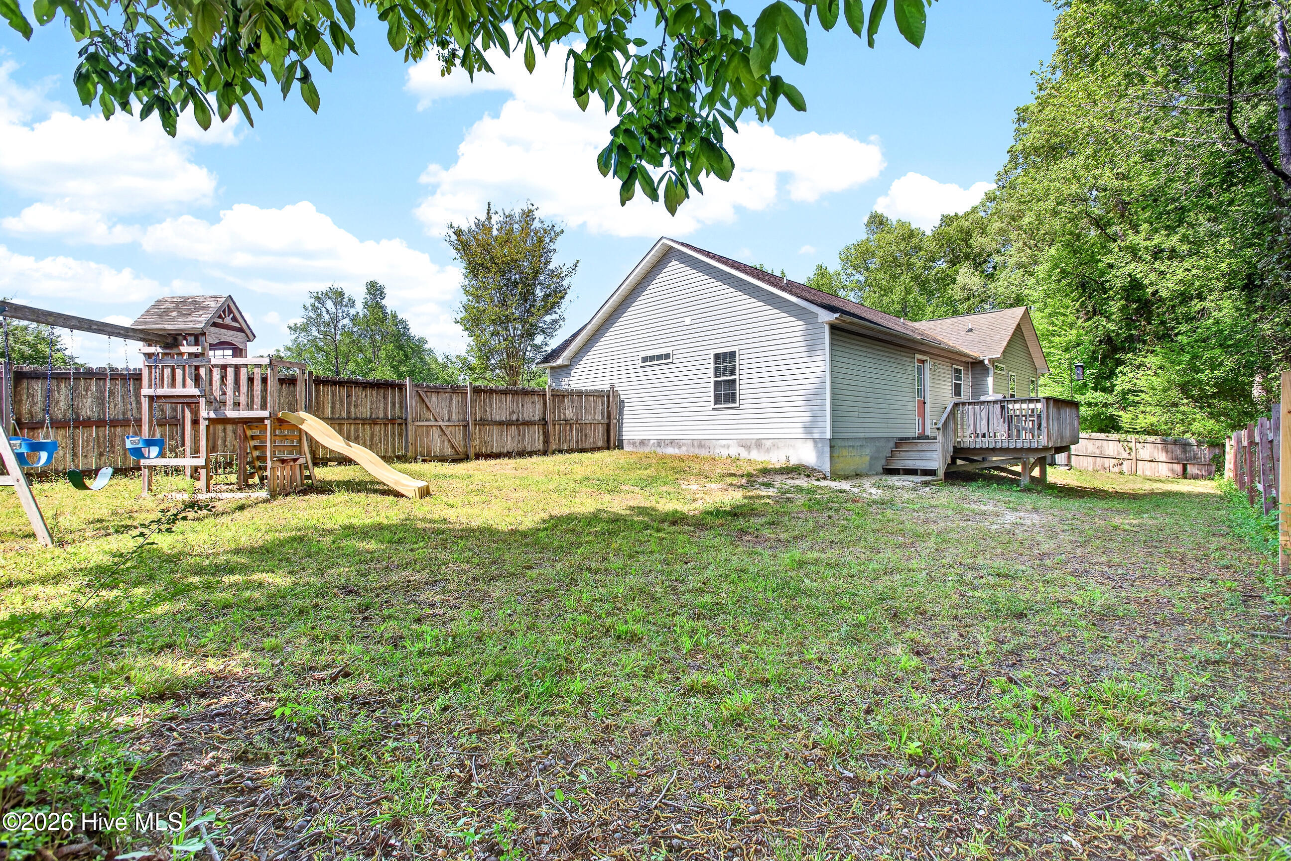 808 Little Roxy Court Jacksonville, NC 28540 - Photo 23 of 29 01-21