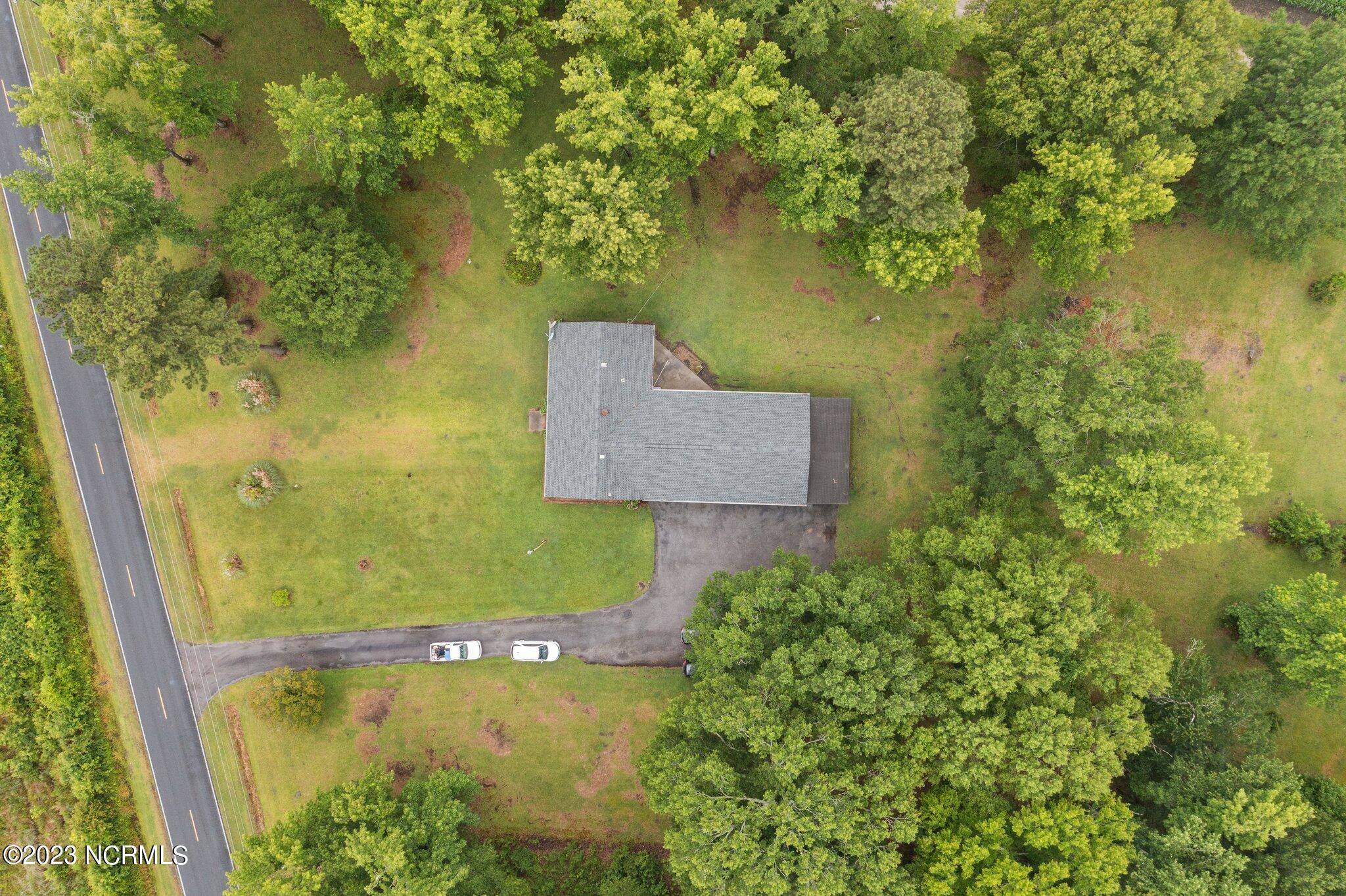 1304 Scotts Store Road Grantsboro, NC 28529 - Photo 8 of 28 35-web-or-mls-DJI_0459