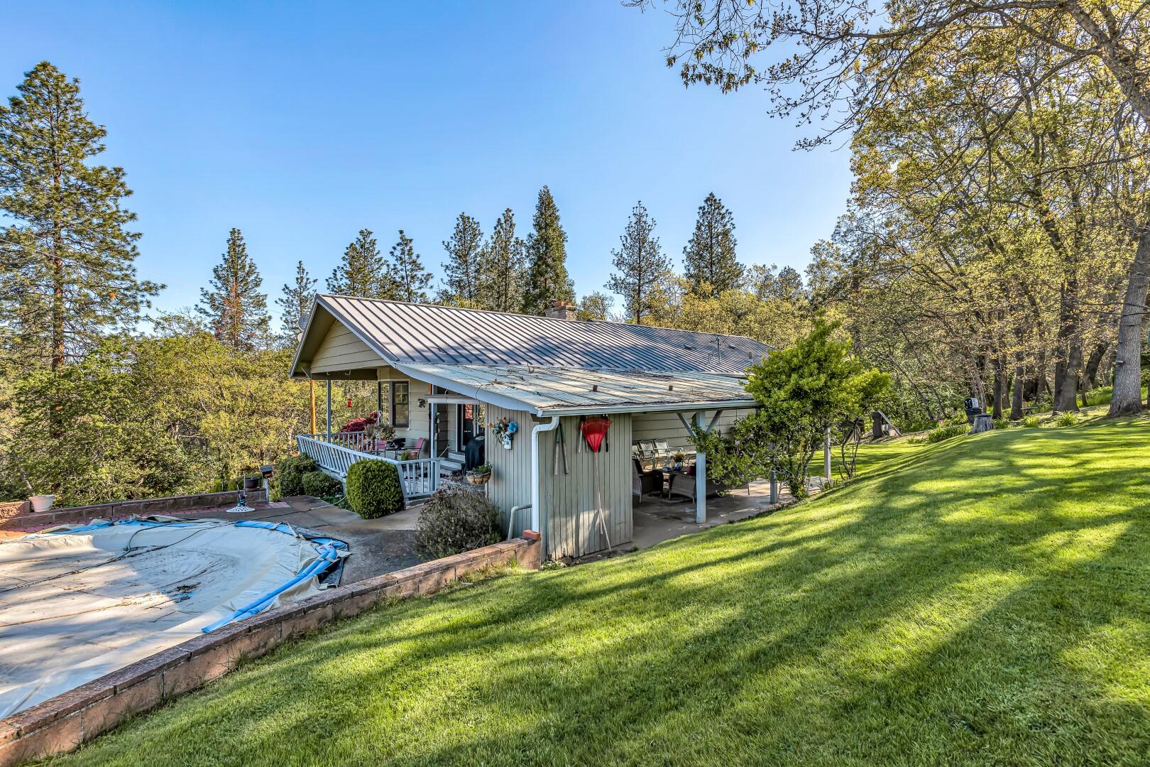 7681 Rapp Lane Talent, OR 97540 - Photo 28 of 35 9R9A7223