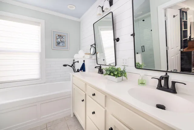 $1,030,000 | 700 Preservation Place, Mount Pleasant, SC 29464