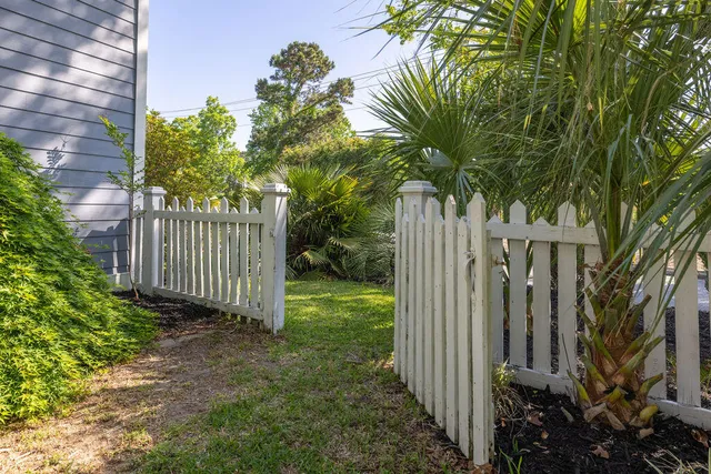 $1,030,000 | 700 Preservation Place, Mount Pleasant, SC 29464