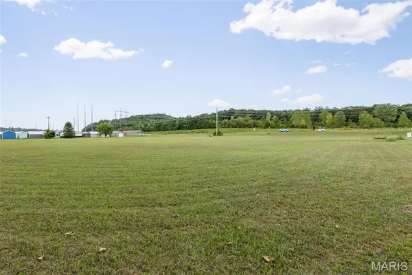 $345,000 | 2533 Highway 67, Festus, MO 63028