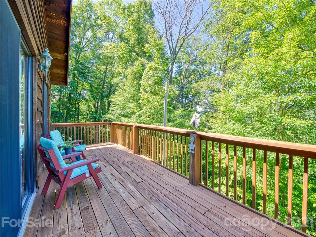 195 Mopey Maple Road Waynesville, NC 28785 - Photo 11 of 23 a view of balcony with furniture