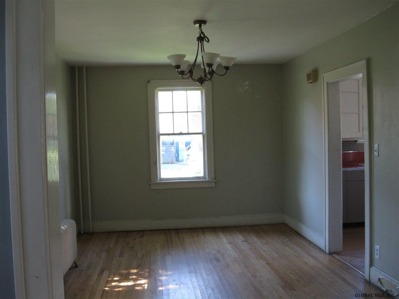 58 Whitehall Road Albany, NY 12209 - Photo 7 of 17 Photo 7