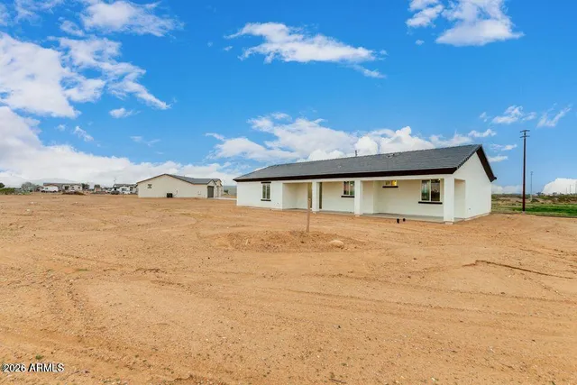 $424,500 | 5708 North 381st Drive, Tonopah, AZ 85354
