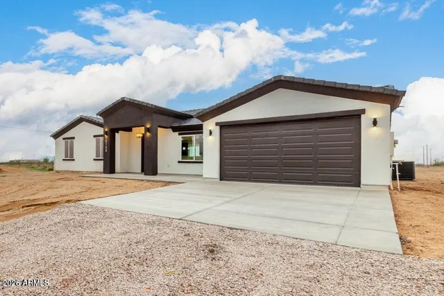 $424,500 | 5708 North 381st Drive, Tonopah, AZ 85354
